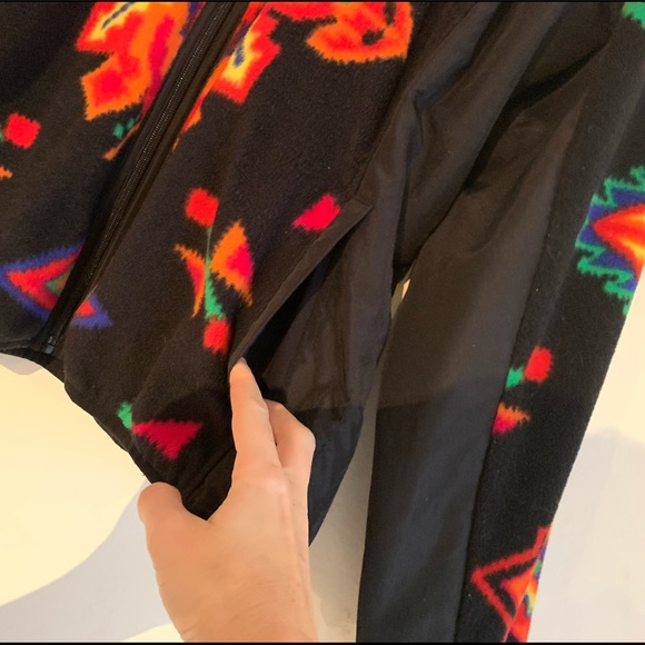 LAUREN RALPH LAUREN ACTIVE Navajo Print Fleece - Picture 4 of 6